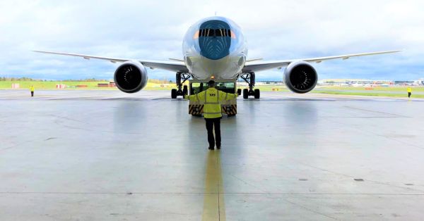 Únase a STS Aviation Group | Emocionantes carreras aeroespaciales en todo el mundo