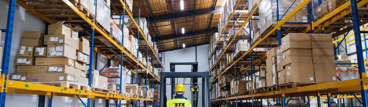 Desbloqueando la excelencia: los servicios de material aeronáutico de STS Component Solutions